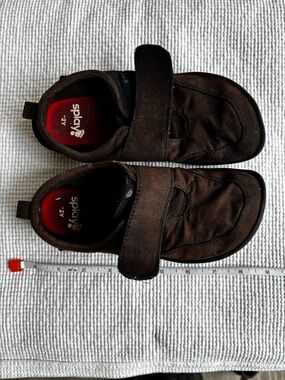 Splay barefoot kids sneaker 2Y